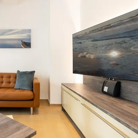 Apartment Beatrice - We 13 Mit Eigener Sauna, 2 Dachterrassen, Kleiner Meerblick *